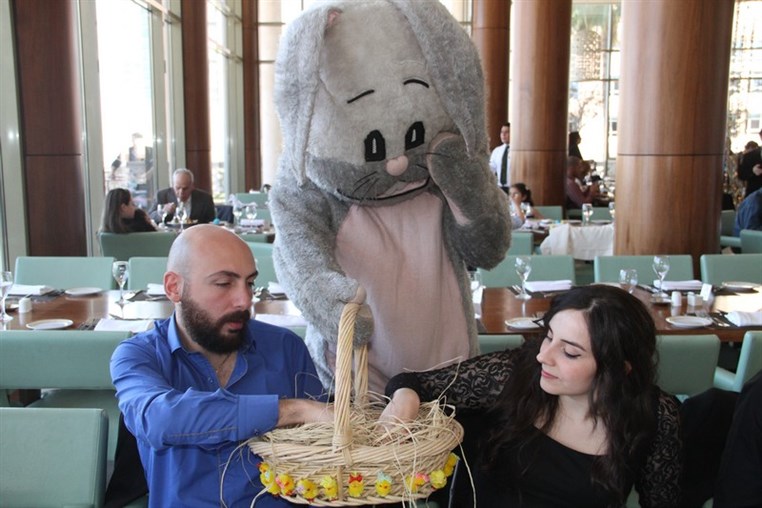 Easter at Mondo